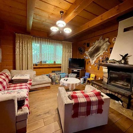 Villa Dom Z Bali Przy Szlaku Kasina Wielka Esterno foto