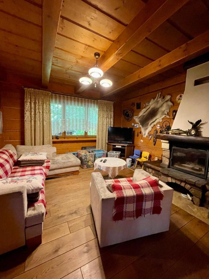 Villa Dom Z Bali Przy Szlaku Kasina Wielka Esterno foto