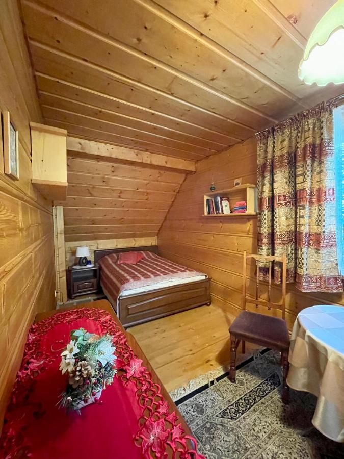 Villa Dom Z Bali Przy Szlaku Kasina Wielka Esterno foto