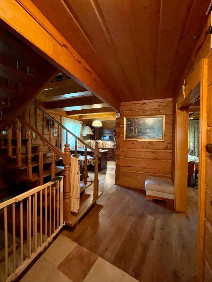 Villa Dom Z Bali Przy Szlaku Kasina Wielka Esterno foto