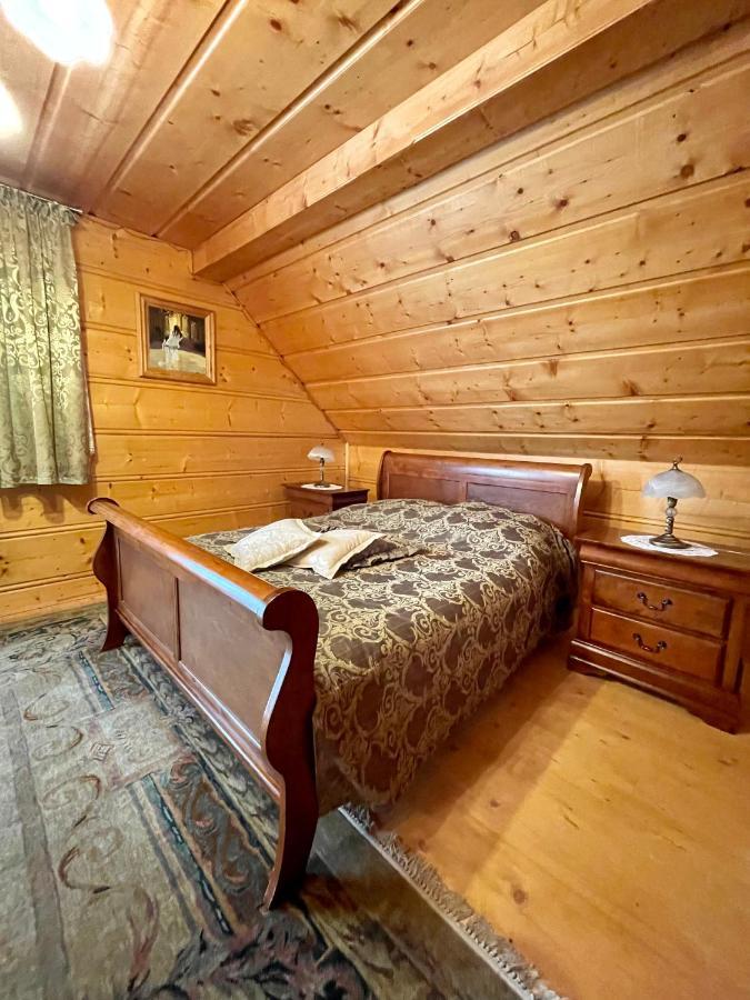 Villa Dom Z Bali Przy Szlaku Kasina Wielka Esterno foto